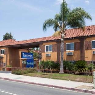 Фотографии мотеля
Travelodge by Wyndham Ontario