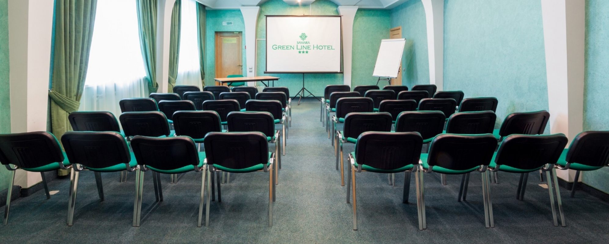 Фотографии конференц-зала Изумрудный