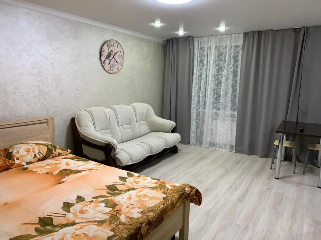 Фотография квартиры Квартира Посуточно Идеал