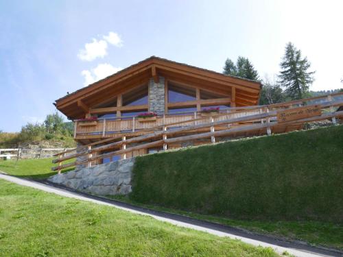 Фотография гостевого дома Chalet Chalet Flocon de Neige