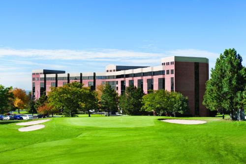 Фотография гостиницы Woodcliff Hotel and Spa