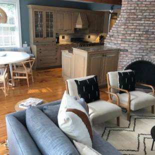 Фотографии гостевого дома
The Bungalow