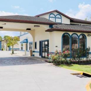 Фотографии гостиницы
SureStay Hotel by Best Western Jacksonville South