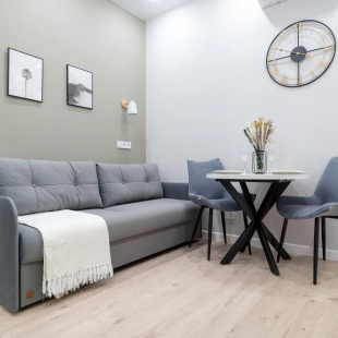 Фотография квартиры Апартаменты Red Apartments Арт Лайт Тетос