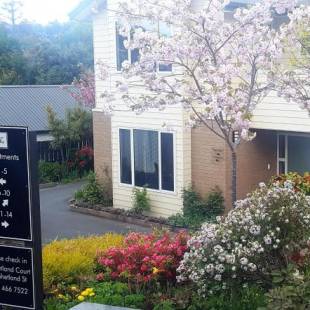 Фотографии апарт отеля
March Apartments