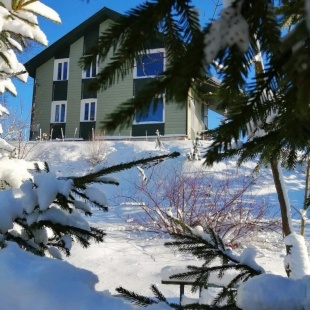 Фотография Коттеджа Усадьба Ястребино коттедж Верхний Дом