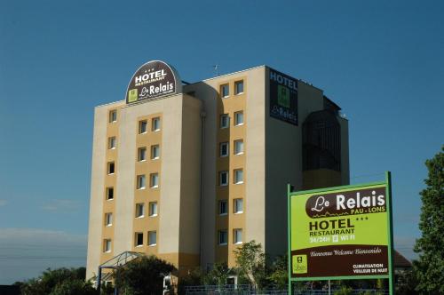 Фотография гостиницы Hôtel Restaurant Le Relais - Pau Nord