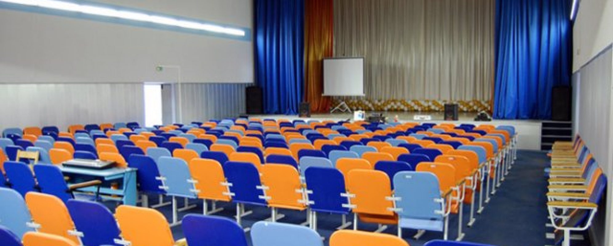 Фотографии конференц-зала Актовый зал