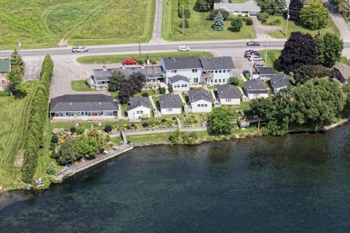 Фотография мини отеля Dewar's Inn and Cottages