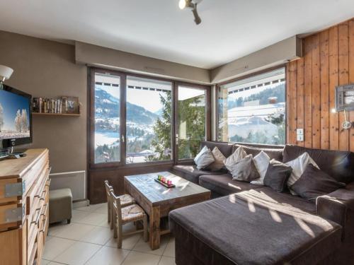 Фотография гостевого дома Appartement La Clusaz, 2 pièces, 4 personnes - FR-1-304-107