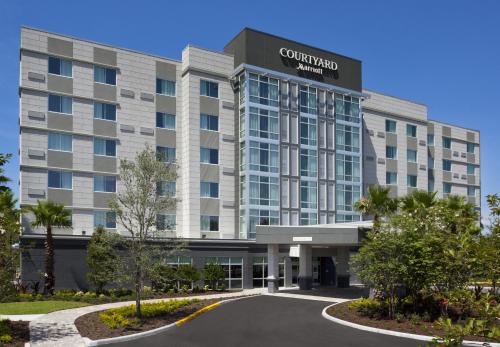 Фотография гостиницы Courtyard by Marriott Orlando South/Grande Lakes Area