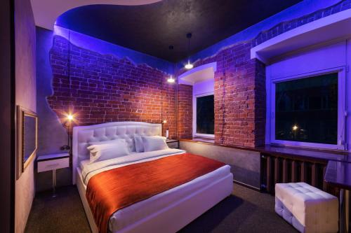 Фотографии гостиницы
Кирпич