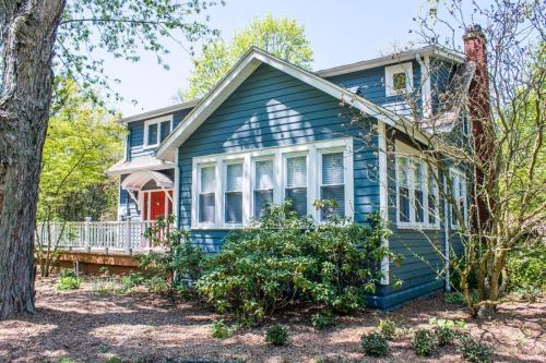 Фотография гостевого дома Butterfly Pool House