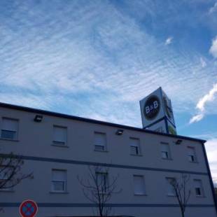 Фотографии гостиницы
B&B Hôtel Pézenas