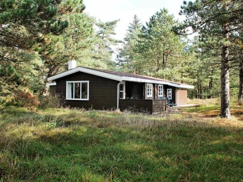 Фотографии гостевого дома
Three-Bedroom Holiday home in Rømø 50
