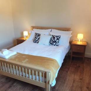 Фотографии гостевого дома
Washington's Hidden Gem Amethyst 3 Bedroom House