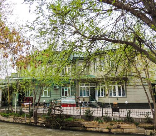 Фотографии гостиницы
Риверсайд