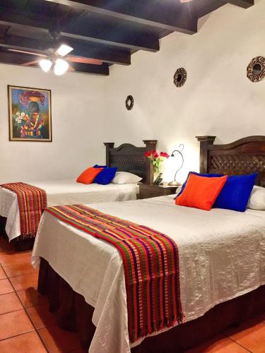 Фотография гостиницы Hotel Villa Real Antigua