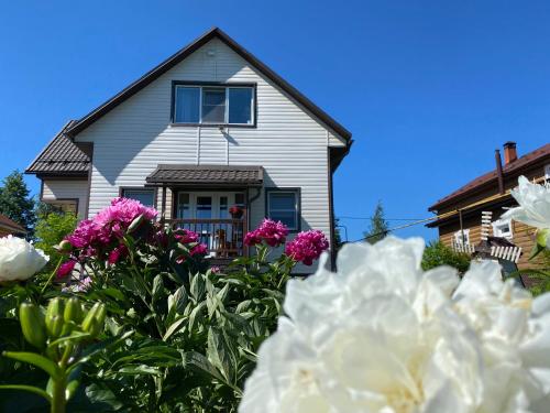 Фотографии гостевого дома 
            Малинка