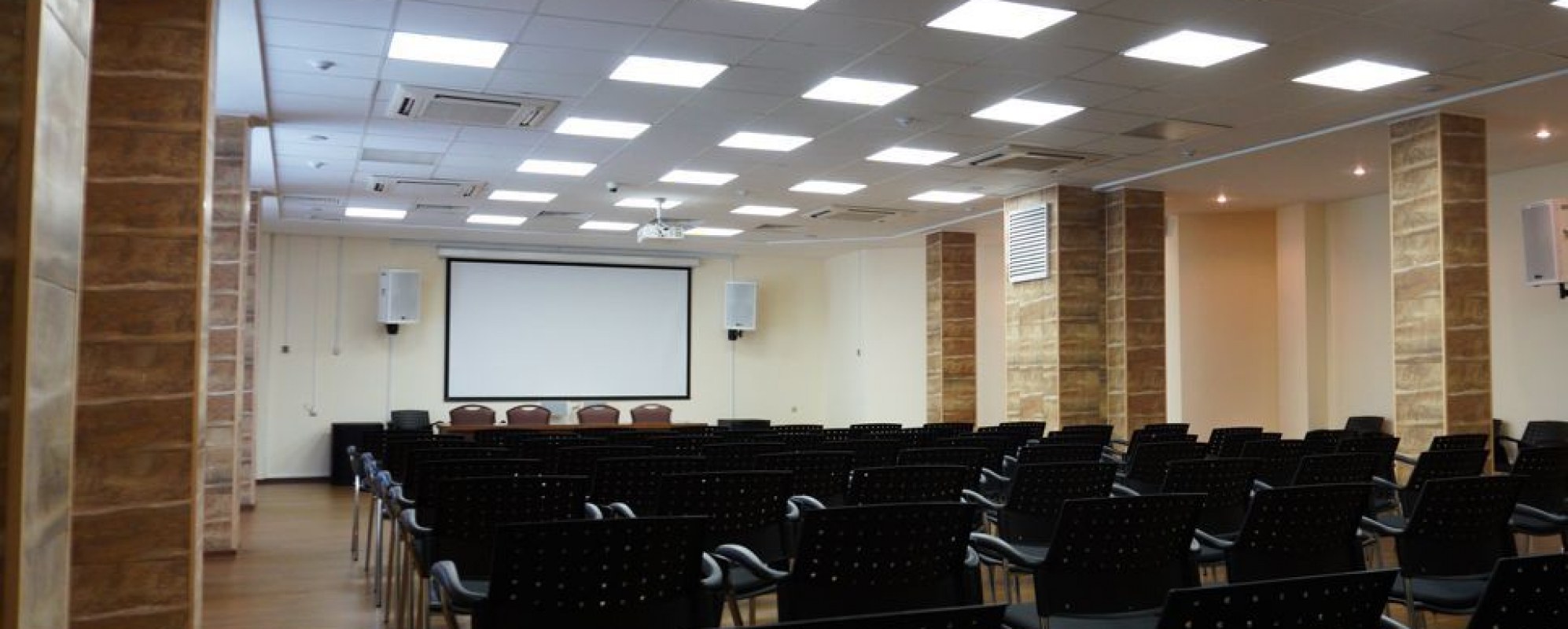 Фотографии конференц-зала Конференц-зал 1