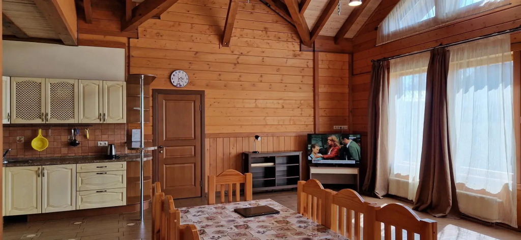 Фотография Коттеджа Коттедж А4 на базе отдыха Новинки Парк