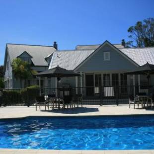 Фотографии гостевого дома
Settler's Cottage - Russell Cottages Collection