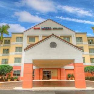 Фотографии гостиницы 
            Fairfield Inn & Suites By Marriott Jupiter