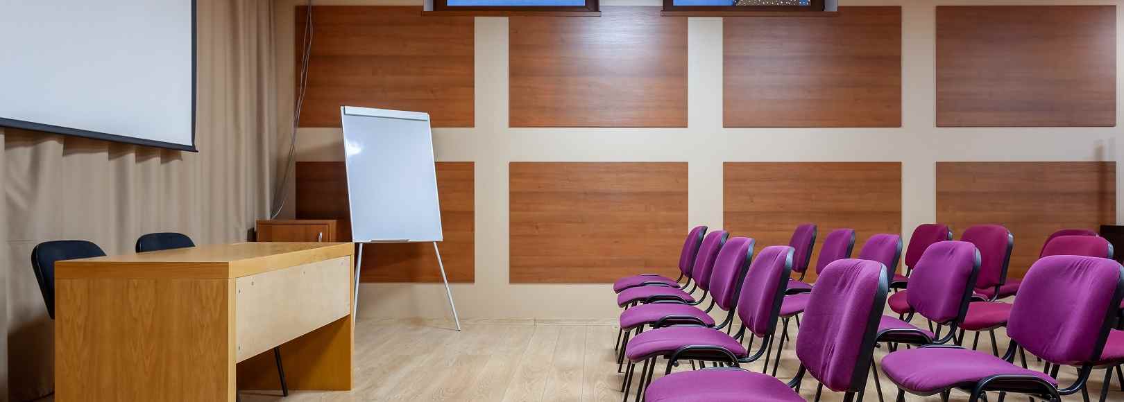 Фотография конференц-зала Грейс Калипсо 