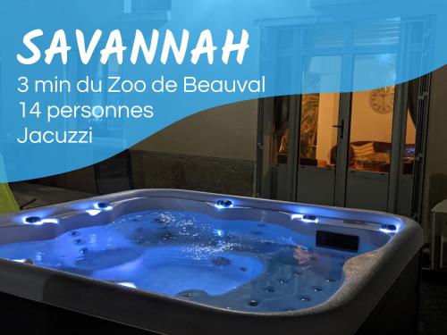 Фотография гостевого дома --` Savannah `-- Jacuzzi - A 3min du Zoo de Beauval -