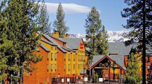 Фотография гостиницы Hampton Inn & Suites Tahoe-Truckee