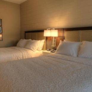 Фотографии гостиницы
Hampton Inn Gatlinburg Historic Nature Trail, Tn
