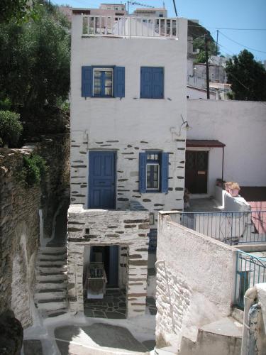 Фотография гостевого дома 3-level doll house in Kea Ioulida/Chora, Cyclades