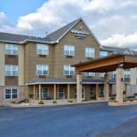 Фотография гостиницы Country Inn & Suites by Radisson, Moline Airport, IL