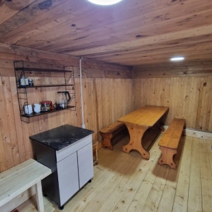 Фотография Коттеджа Частный дом Уютная комната у озера