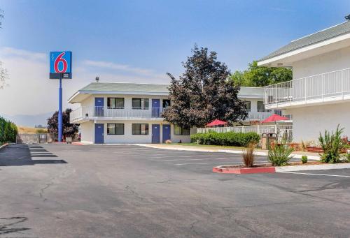 Фотография гостиницы Motel 6-Medford, OR