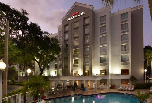Фотография гостиницы SpringHill Suites Fort Lauderdale Airport