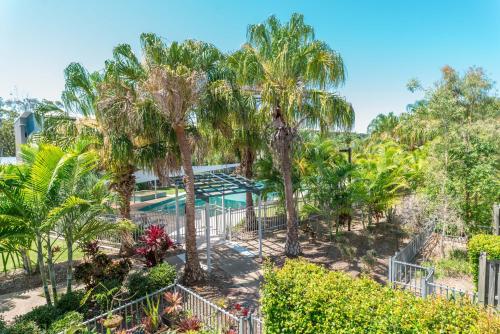 Фотография гостиницы Ramada Encore by Wyndham Whale Cove