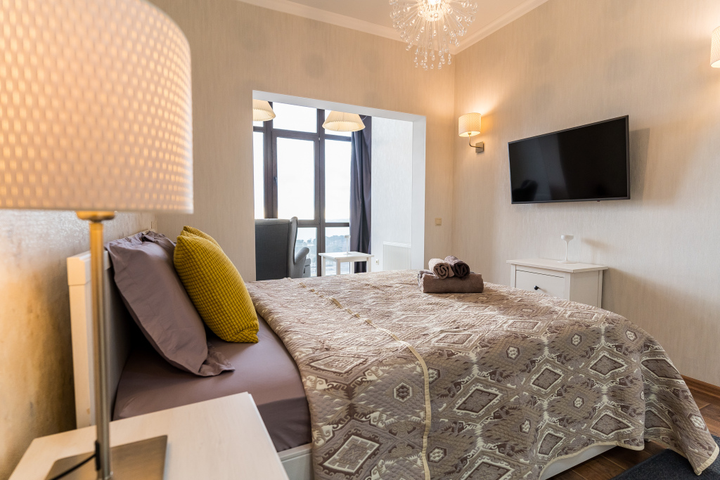 Фотография квартиры Апартаменты c видом на Морe и Гоpы в ЖК Aльбaтpос oт LеtoApart