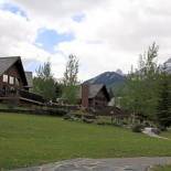 Фотография базы отдыха Banff Gate Mountain Resort