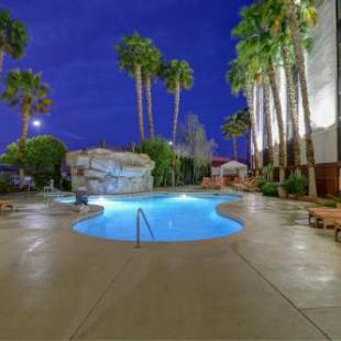 Фотографии гостиницы
Hampton Inn Tropicana Las Vegas