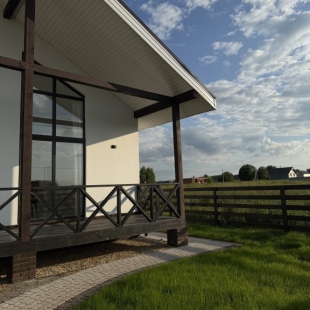 Фотография Коттеджа Шале Дизайнерский с Видом на Монастырь