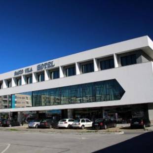 Фотографии гостиницы
Basto Vila Hotel