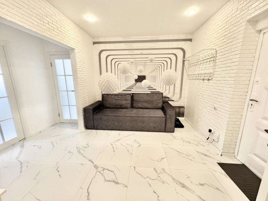 Фотография квартиры Апартаменты с 2 спальнями напротив Подьемника