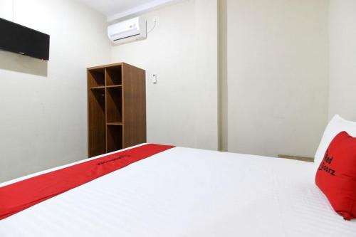Фотография гостиницы RedDoorz Plus near UIN Raden Fatah Palembang