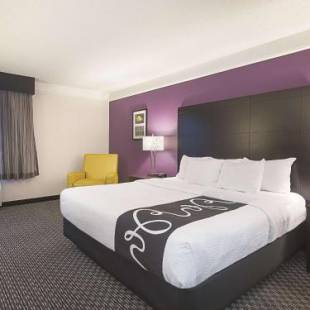 Фотографии гостиницы 
            La Quinta Inn by Wyndham Miami Airport North