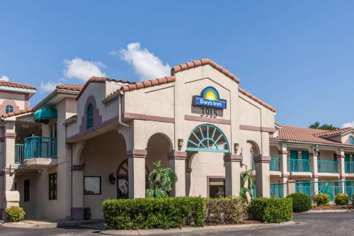 Фотография гостиницы Days Inn by Wyndham Franklin Nashville