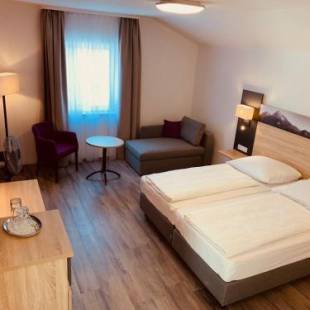 Фотографии гостевого дома
Pension Lindenhof