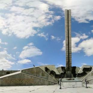 Фотография достопримечательности Мемориальный комплекс Победа