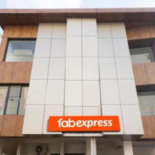 Фотография гостиницы FabExpress P.A.S Residency