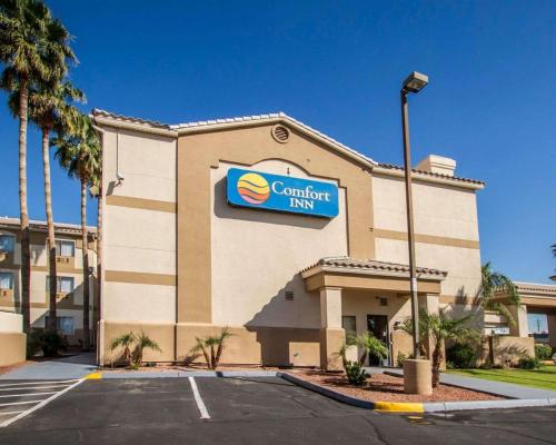 Фотография гостиницы Comfort Inn West Phoenix at 27th Ave and I-I0